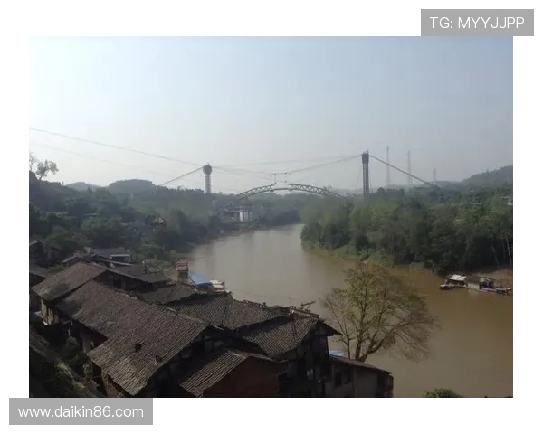 阿马杜正式加盟重庆铜梁龙开启新篇章